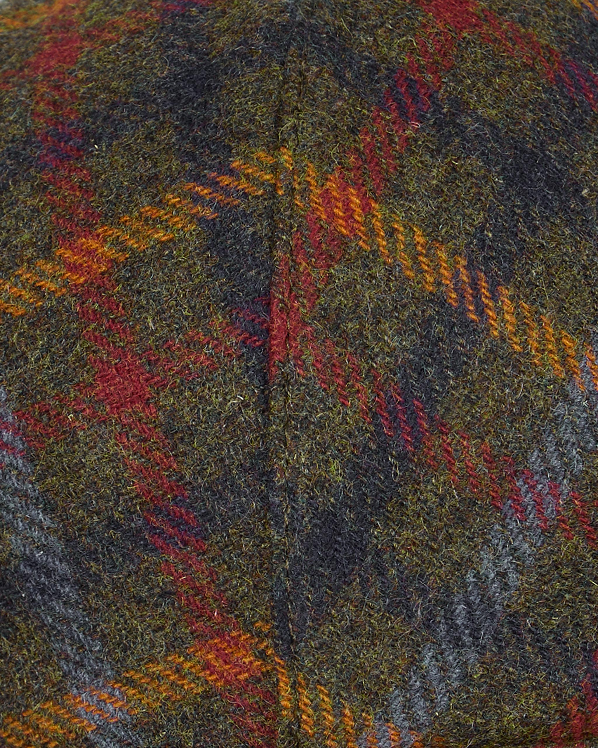 Jockey Driving Lana Tweed – Saville Row