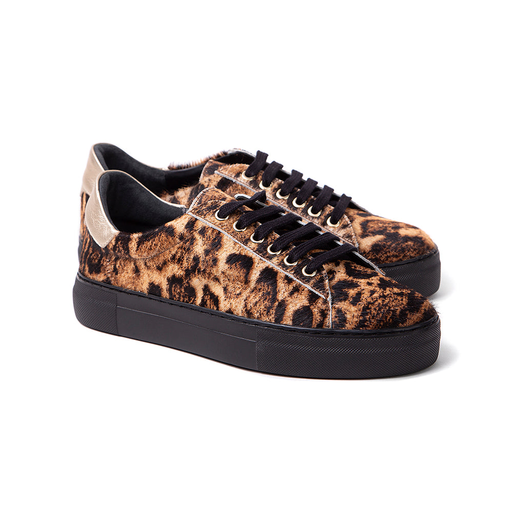 Zapatilla Modelo Nerea Cuero Leopardo Saville Row